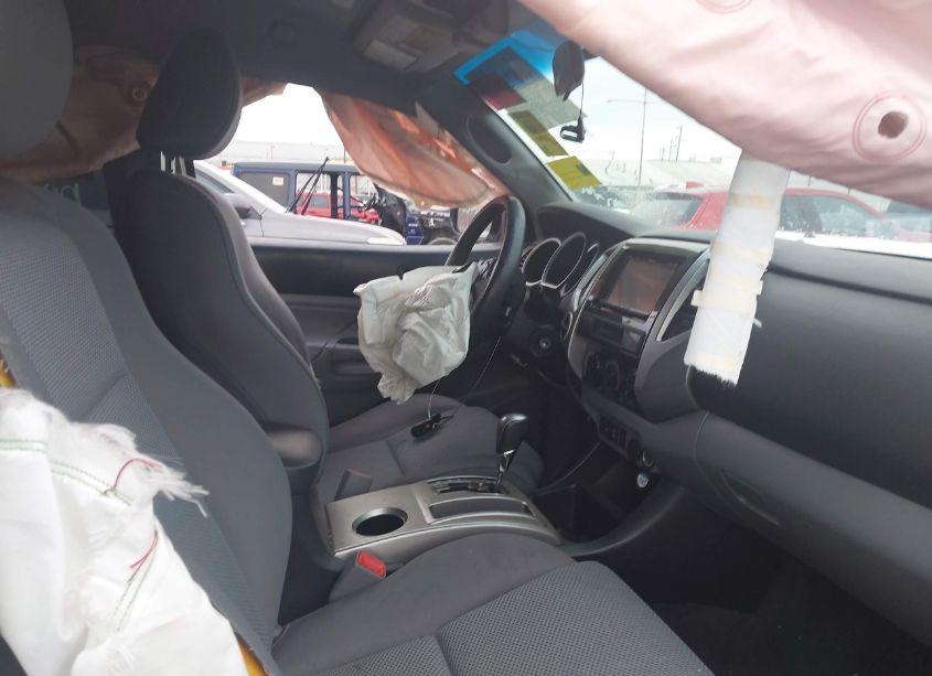 Photo 5 of 2015 Toyota Tacoma DOUBLE CAB/TRD PRO (VIN 3TMLU4ENXFM170742)