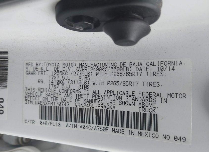 Photo 9 of 2015 Toyota Tacoma DOUBLE CAB/TRD PRO (VIN 3TMLU4ENXFM170742)