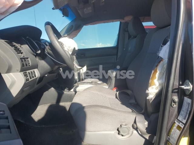 Photo 4 of 2015 TOYOTA TACOMA DOUBLE CAB N/A (VIN 3TMLU4ENXFM192188)