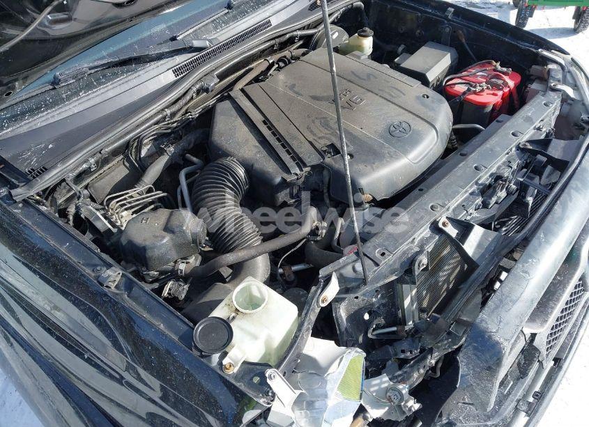 Photo 6 of 2015 Toyota Tacoma DOUBLE CAB/TRD PRO (VIN 3TMLU4ENXFM199397)