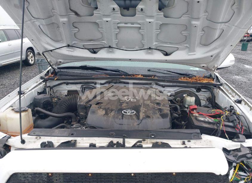 Photo 10 of 2013 Toyota Tacoma DOUBLE CAB LONG BED (VIN 3TMMU4FN1DM051980)