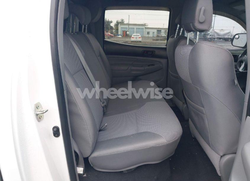 Photo 8 of 2013 Toyota Tacoma DOUBLE CAB LONG BED (VIN 3TMMU4FN1DM051980)