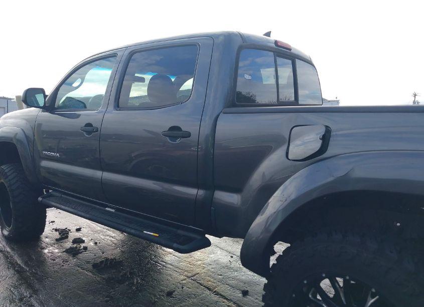 Photo 14 of 2014 Toyota Tacoma BASE V6 (VIN 3TMMU4FN1EM067050)