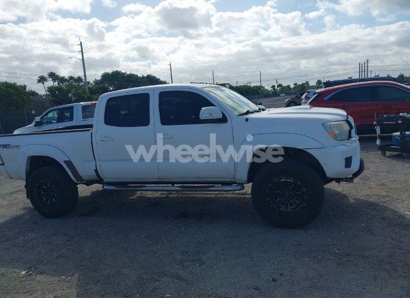 Photo 13 of 2015 Toyota Tacoma DOUBLE CAB LONG BED (VIN 3TMMU4FN1FM073819)