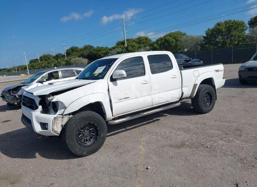 Photo 2 of 2015 Toyota Tacoma DOUBLE CAB LONG BED (VIN 3TMMU4FN1FM073819)