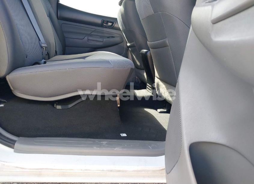 Photo 8 of 2015 Toyota Tacoma DOUBLE CAB LONG BED (VIN 3TMMU4FN1FM073819)
