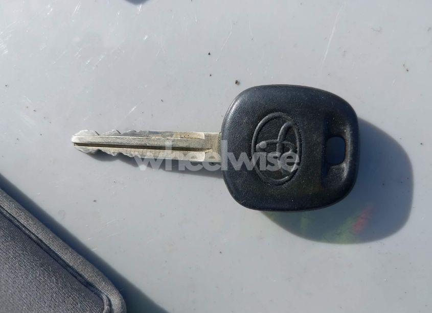 Photo 11 of 2015 Toyota Tacoma BASE V6 (VIN 3TMMU4FN1FM077045)