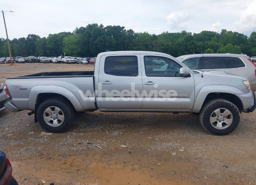 Photo 13 of 2012 Toyota Tacoma BASE V6 (VIN 3TMMU4FN2CM046933)