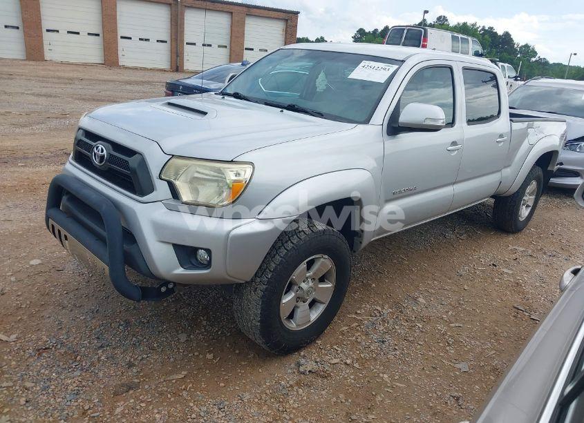 Photo 2 of 2012 Toyota Tacoma BASE V6 (VIN 3TMMU4FN2CM046933)