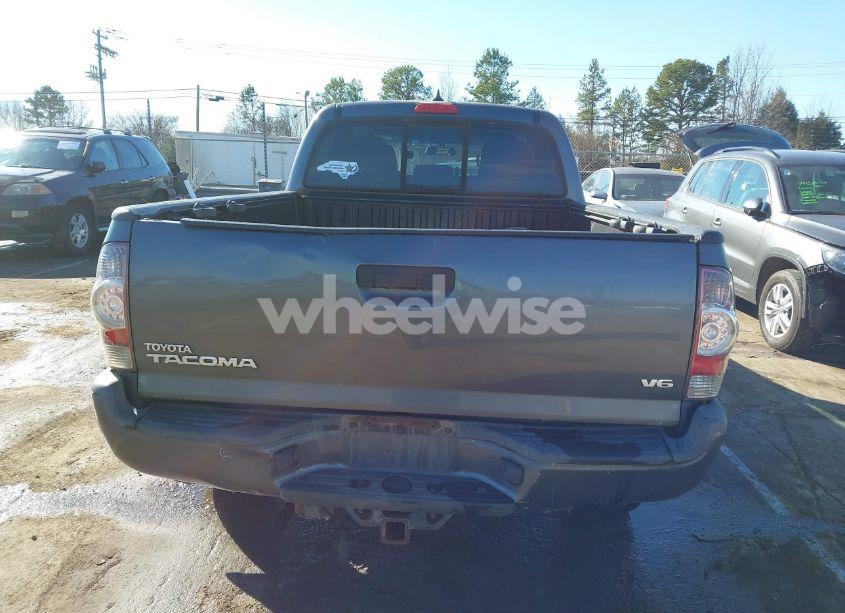 Photo 16 of 2015 Toyota Tacoma DOUBLE CAB LONG BED (VIN 3TMMU4FN2FM073800)