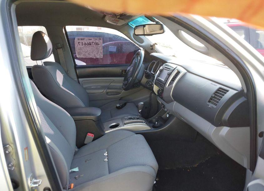 Photo 5 of 2013 Toyota Tacoma DOUBLE CAB LONG BED (VIN 3TMMU4FN3DM053598)