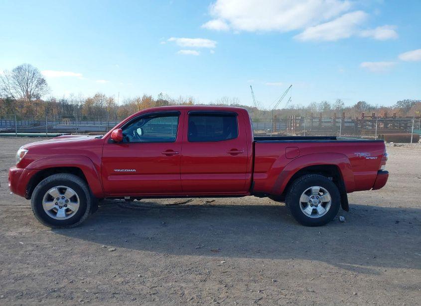 Photo 14 of 2011 Toyota Tacoma DOUBLE CAB LONG BED (VIN 3TMMU4FN4BM034944)