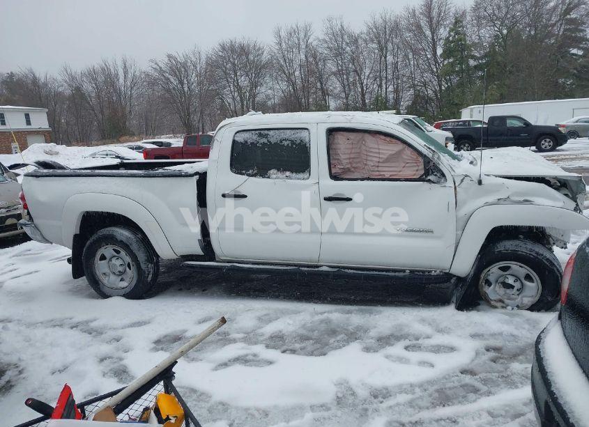 Photo 13 of 2012 Toyota Tacoma DOUBLE CAB LONG BED (VIN 3TMMU4FN4CM044844)