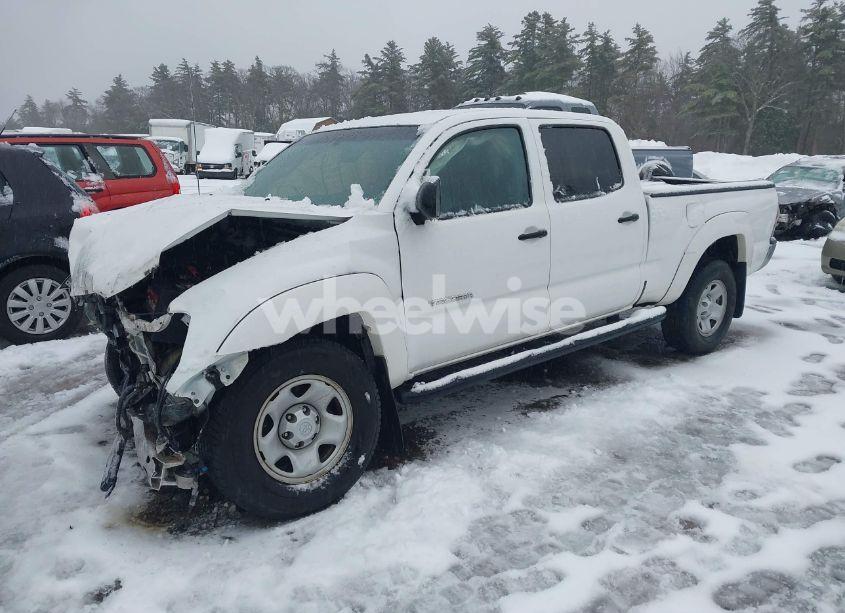 Photo 2 of 2012 Toyota Tacoma DOUBLE CAB LONG BED (VIN 3TMMU4FN4CM044844)