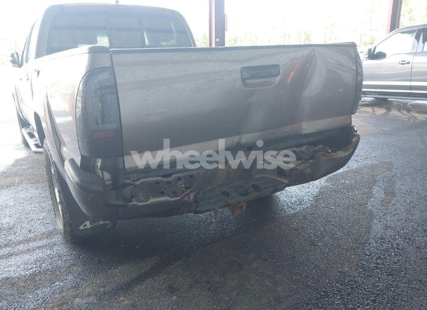 Photo 6 of 2014 Toyota Tacoma BASE V6 (VIN 3TMMU4FN4EM072128)