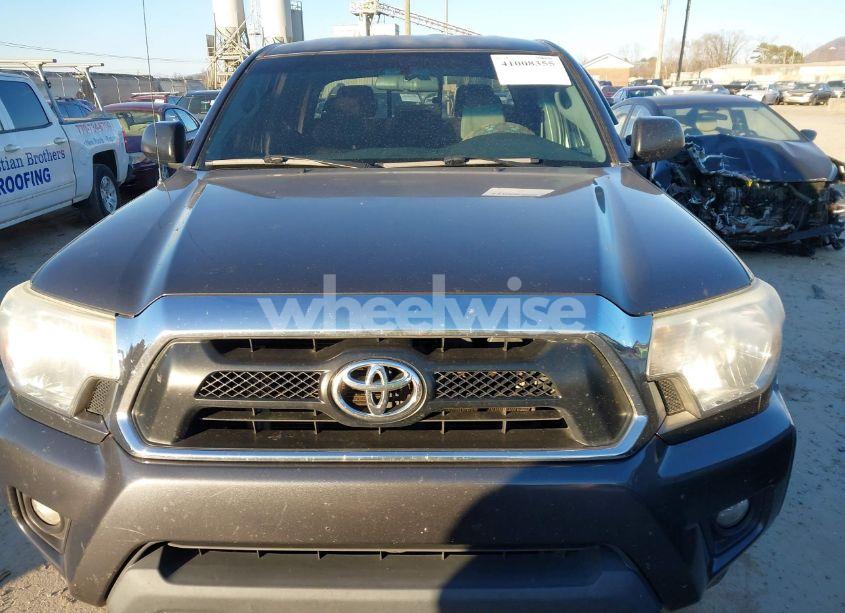 Photo 12 of 2015 Toyota Tacoma BASE V6 (VIN 3TMMU4FN5FM077680)