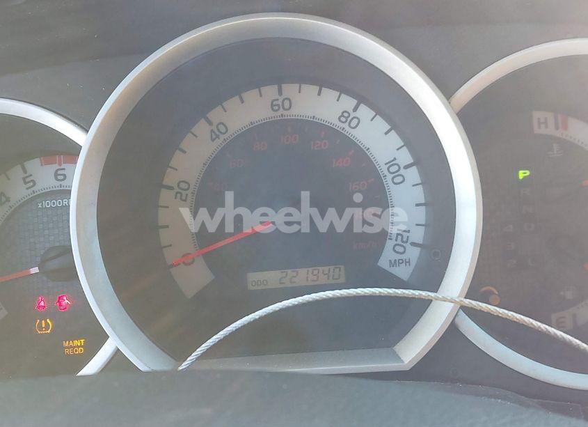 Photo 15 of 2015 Toyota Tacoma BASE V6 (VIN 3TMMU4FN5FM077680)