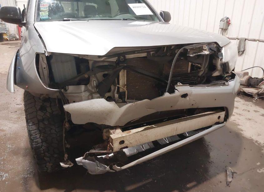 Photo 6 of 2015 Toyota Tacoma BASE V6 (VIN 3TMMU4FN5FM078263)