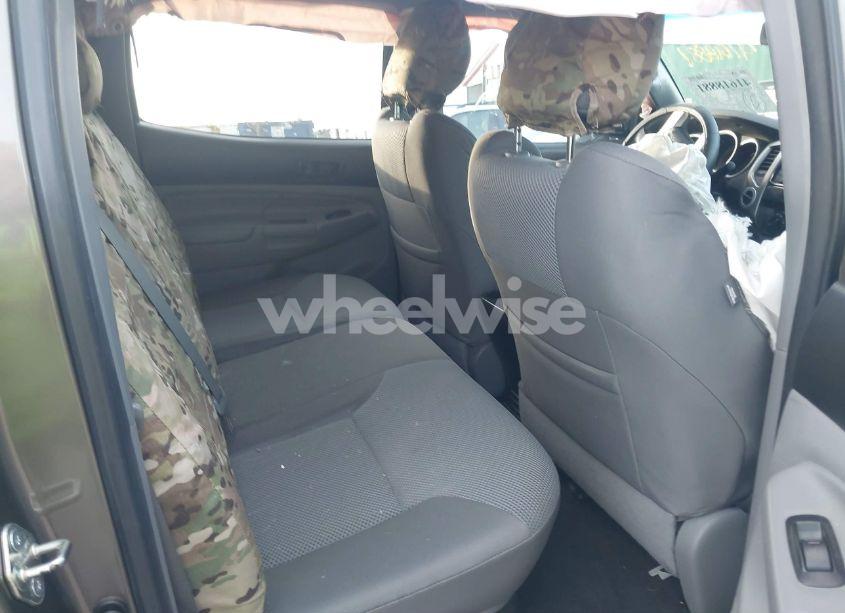 Photo 8 of 2015 Toyota Tacoma DOUBLE CAB LONG BED (VIN 3TMMU4FN7FM079866)