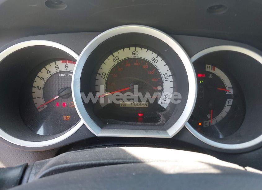Photo 15 of 2015 Toyota Tacoma BASE V6 (VIN 3TMMU4FN7FM084436)