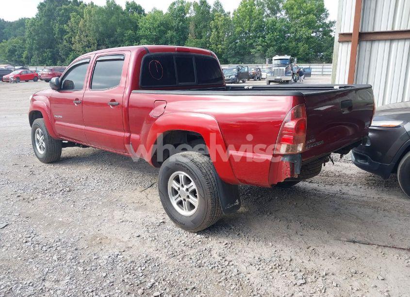 Photo 3 of 2014 Toyota Tacoma BASE V6 (VIN 3TMMU4FN8EM068048)