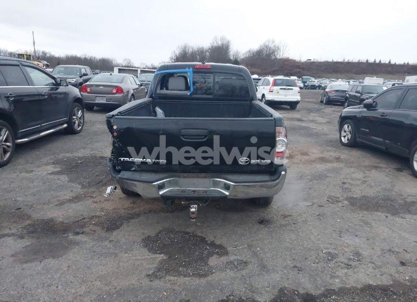 Photo 16 of 2015 Toyota Tacoma BASE V6 (VIN 3TMMU4FN8FM082842)