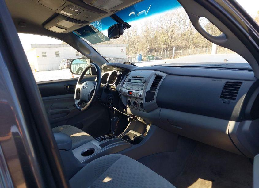 Photo 5 of 2011 Toyota Tacoma DOUBLE CAB LONG BED (VIN 3TMMU4FN9BM025396)