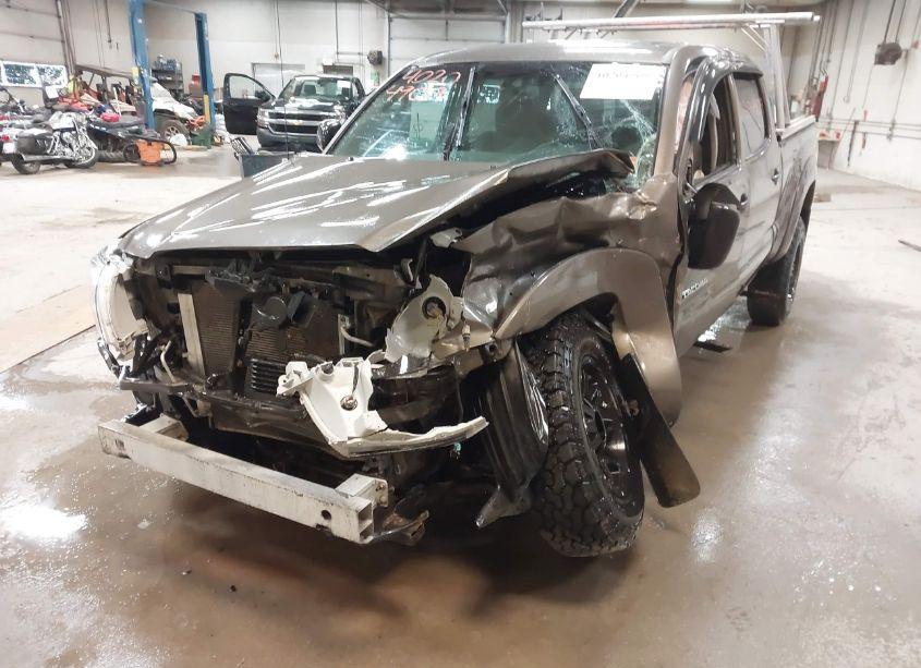 Photo 6 of 2011 Toyota Tacoma BASE V6 (VIN 3TMMU4FN9BM037712)