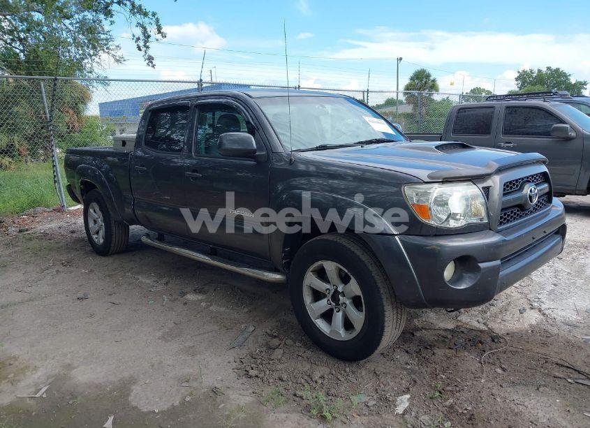 2011 Toyota Tacoma BASE V6 (VIN 3TMMU4FNXBM028193) main photo