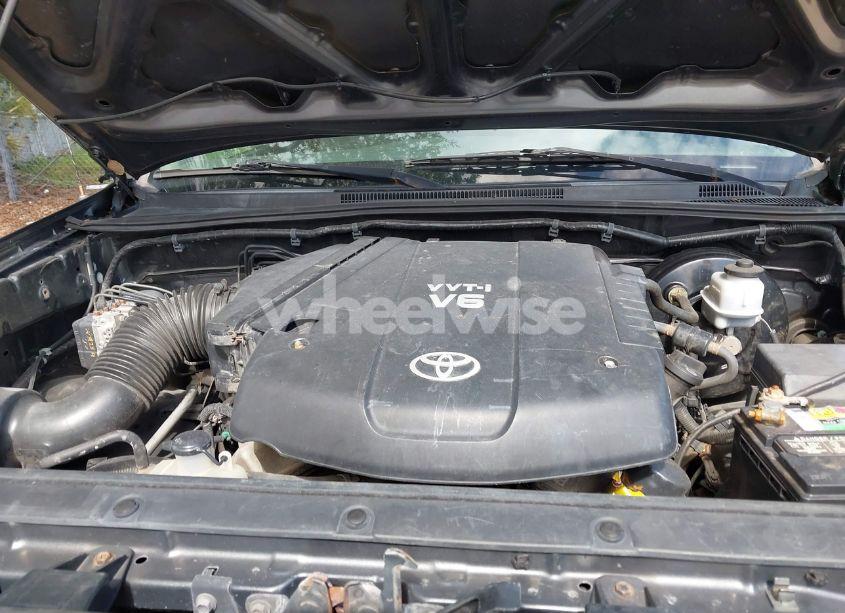 Photo 10 of 2011 Toyota Tacoma BASE V6 (VIN 3TMMU4FNXBM028193)