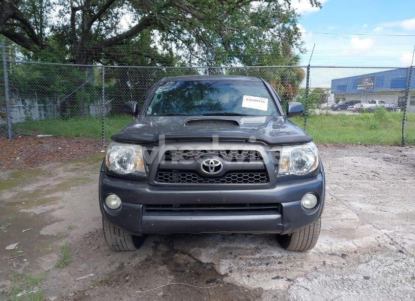 Photo 12 of 2011 Toyota Tacoma BASE V6 (VIN 3TMMU4FNXBM028193)