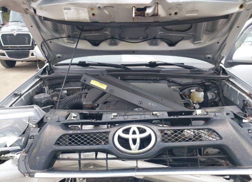 Photo 10 of 2012 Toyota Tacoma BASE V6 (VIN 3TMMU4FNXCM039938)
