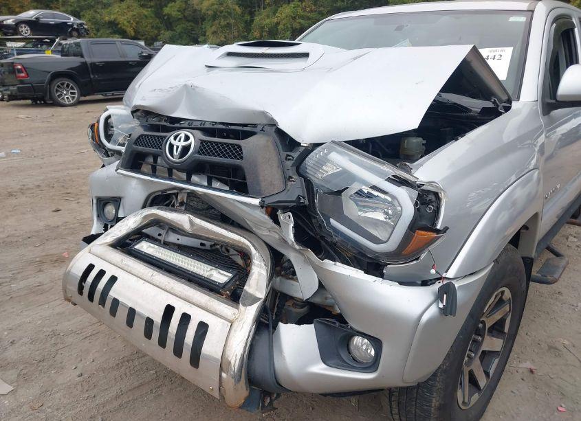 Photo 6 of 2012 Toyota Tacoma BASE V6 (VIN 3TMMU4FNXCM039938)