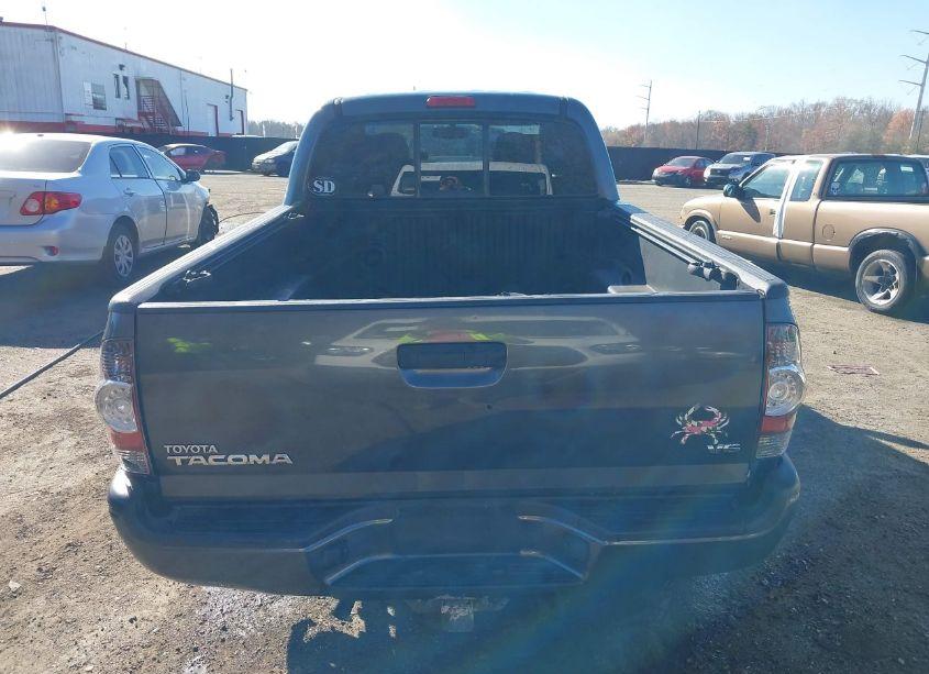 Photo 16 of 2013 Toyota Tacoma DOUBLE CAB LONG BED (VIN 3TMMU4FNXDM051010)