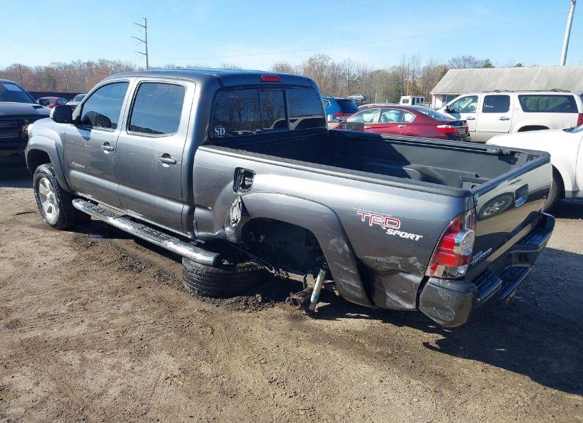 Photo 3 of 2013 Toyota Tacoma DOUBLE CAB LONG BED (VIN 3TMMU4FNXDM051010)