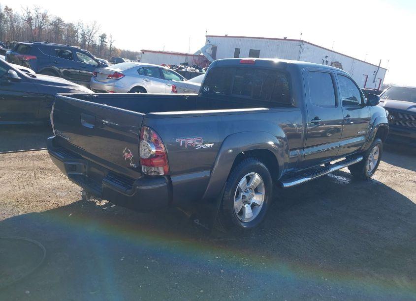 Photo 4 of 2013 Toyota Tacoma DOUBLE CAB LONG BED (VIN 3TMMU4FNXDM051010)
