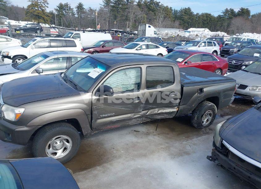 Photo 14 of 2013 Toyota Tacoma DOUBLE CAB LONG BED (VIN 3TMMU4FNXDM054733)