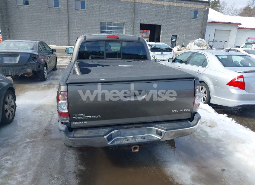 Photo 16 of 2013 Toyota Tacoma DOUBLE CAB LONG BED (VIN 3TMMU4FNXDM054733)