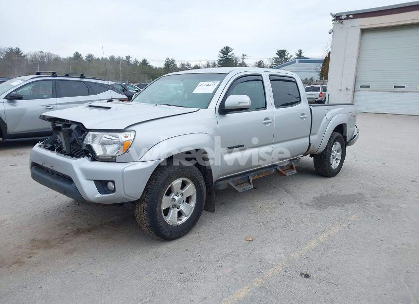 Photo 2 of 2013 Toyota Tacoma DOUBLE CAB LONG BED (VIN 3TMMU4FNXDM057325)