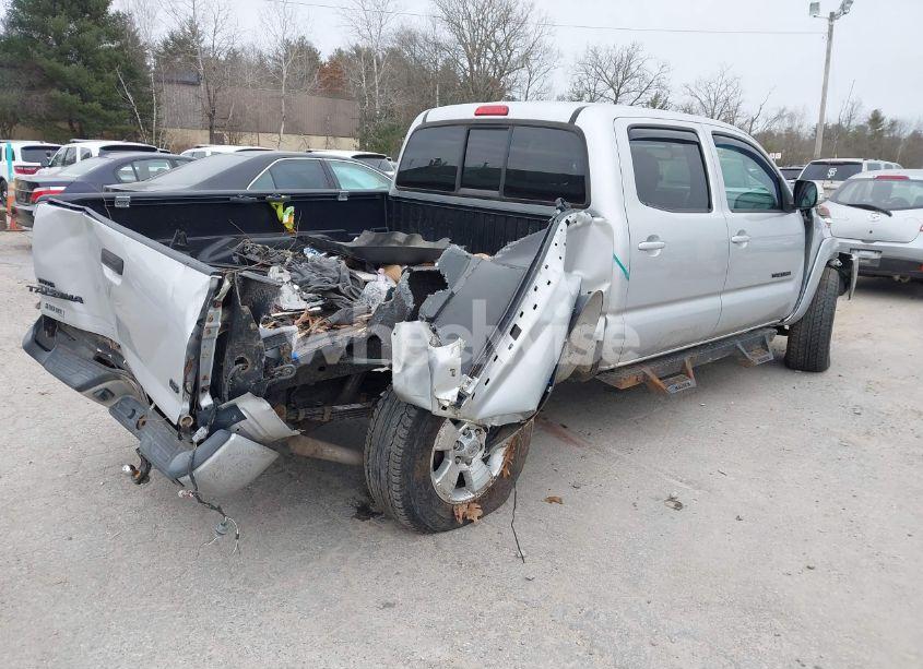 Photo 4 of 2013 Toyota Tacoma DOUBLE CAB LONG BED (VIN 3TMMU4FNXDM057325)