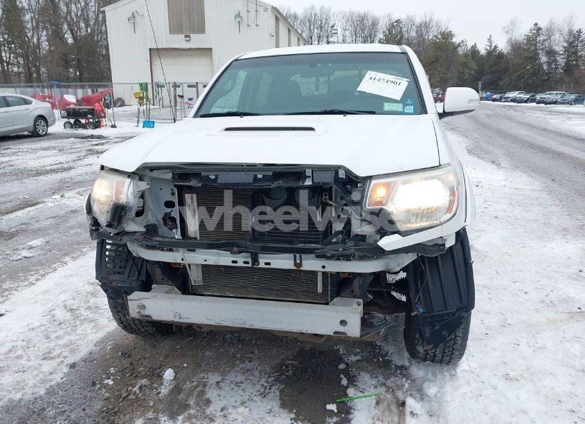 Photo 12 of 2015 Toyota Tacoma DOUBLE CAB LONG BED (VIN 3TMMU4FNXFM076198)