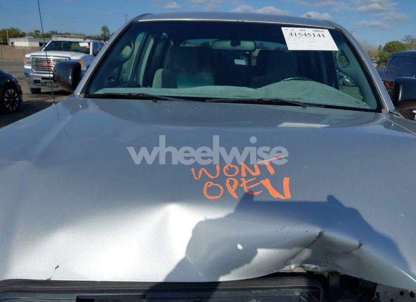 Photo 10 of 2007 Toyota Tacoma BASE V6 (VIN 3TMMU52N27M003825)