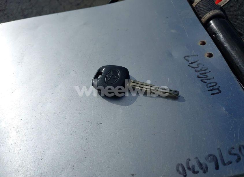 Photo 11 of 2007 Toyota Tacoma BASE V6 (VIN 3TMMU52N27M003825)