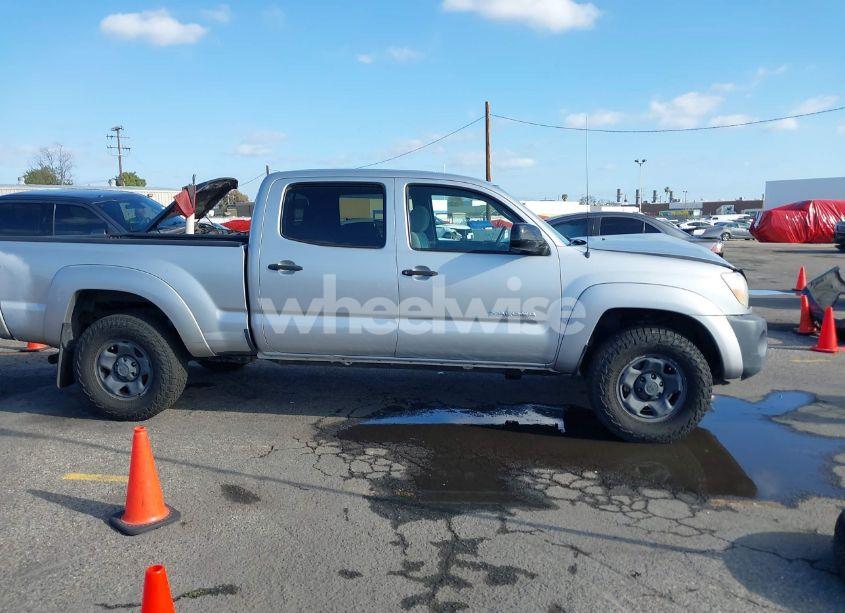 Photo 13 of 2007 Toyota Tacoma BASE V6 (VIN 3TMMU52N27M003825)
