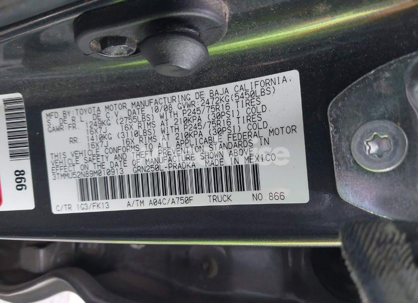 Photo 9 of 2009 Toyota Tacoma BASE V6 (VIN 3TMMU52N89M010913)