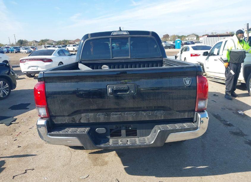 Photo 17 of 2021 Toyota Tacoma SR5 (VIN 3TYAX5GN0MT011893)