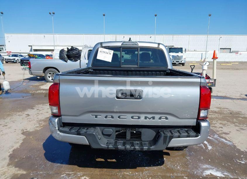 Photo 17 of 2021 Toyota Tacoma SR (VIN 3TYAX5GN0MT020061)