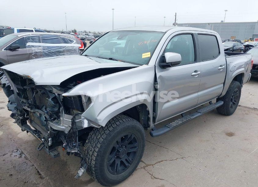 Photo 2 of 2021 Toyota Tacoma SR (VIN 3TYAX5GN0MT020061)