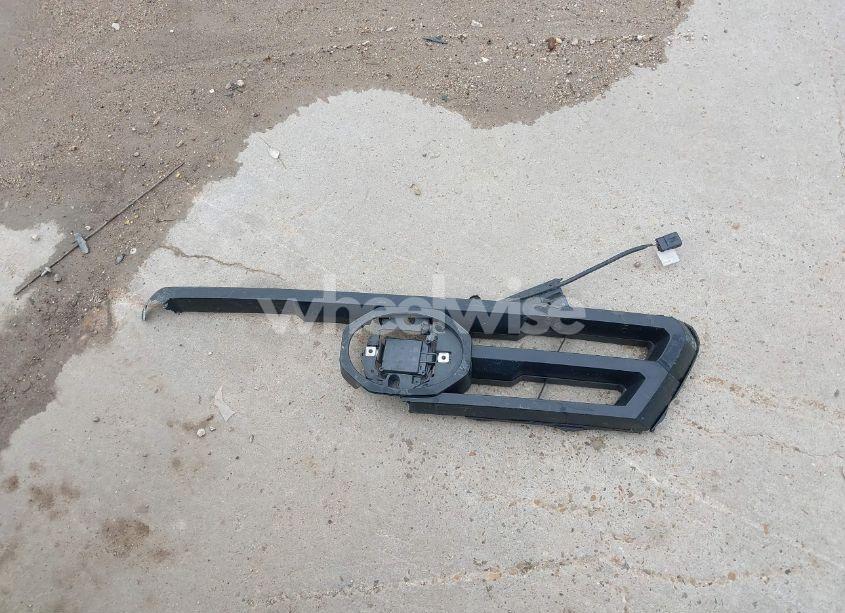 Photo 20 of 2021 Toyota Tacoma SR (VIN 3TYAX5GN0MT020061)