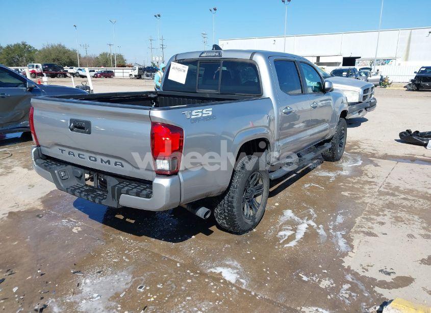 Photo 4 of 2021 Toyota Tacoma SR (VIN 3TYAX5GN0MT020061)